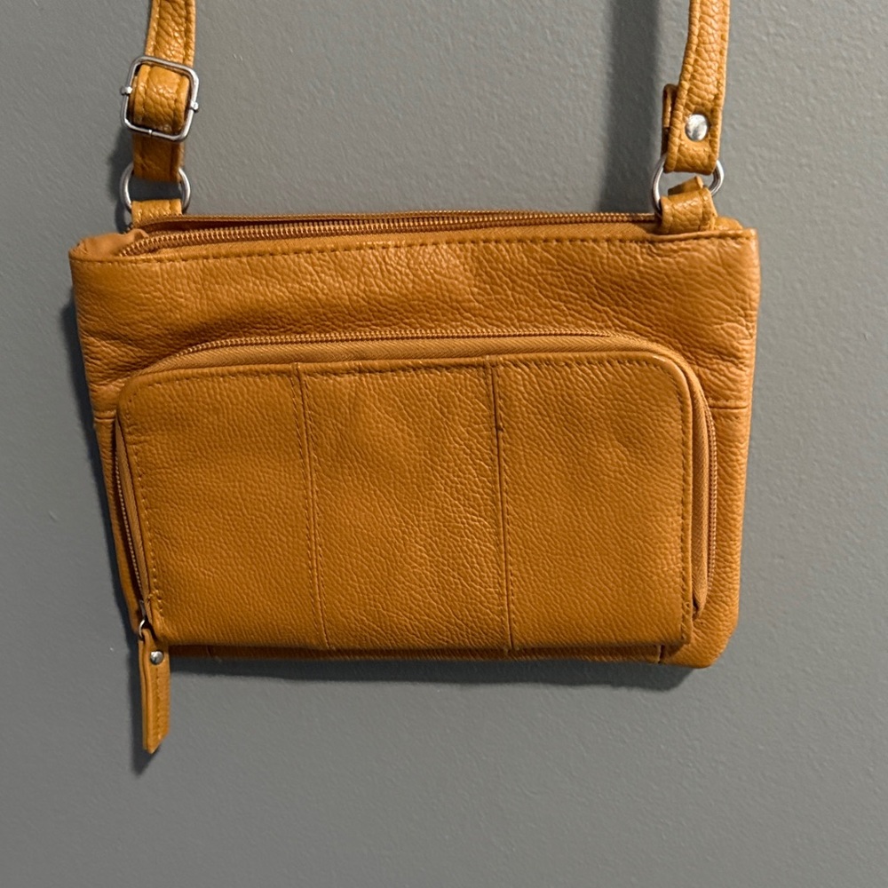 Elegant Tan Crossbody Bag